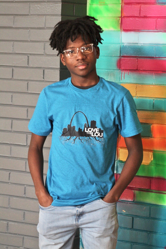 LovetheLou Sapphire2023